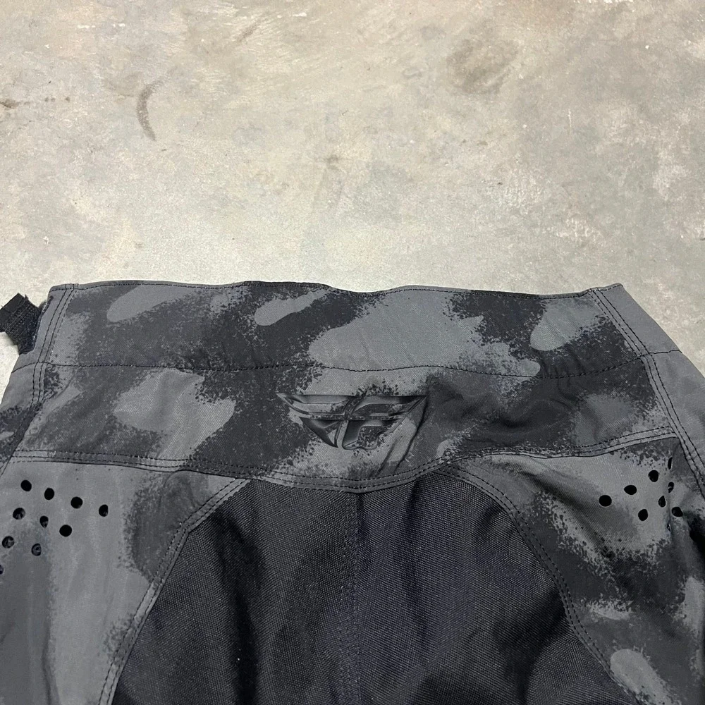 Fly Racing Radium Kids Grey Black Camo Bicycle Motocross Pants Size 24